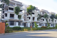 Bất động sản Long An… dội cung