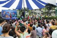 Tình người ở chung cư