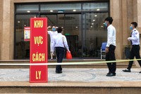 Chung cư Tân Hoàng Minh, 36 Hoàng Cầu, Ô Chợ Dừa, Đống Đa đã được phong tỏa, cách ly