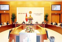 Trước mắt, tiền chi trực tiếp cho công tác chống dịch có thể chưa thiếu, nhưng làm thế nào để có tiền giúp doanh nghiệp vực dậy hoạt động sản xuất, kinh doanh trong điều kiện ngân sách có hạn là bài toán khó, rất khó.