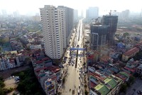 Việc vốn tín dụng vào lĩnh vực kinh doanh bất động sản bị siết chặt thời gian qua đã buộc các doanh nghiệp phải tìm nguồn vốn khác, trong đó có phát hành trái phiếu.