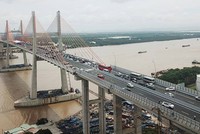 Dự án BOT xây dựng cầu Bạch Đằng, đường dẫn và nút giao đang mang lại nỗi lo lắng cho các nhà đầu tư và đơn vị tài trợ vốn - Vietinbank.