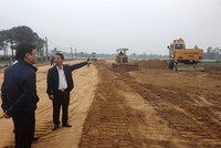 Thi công khu tái định cư tập trung tại huyện Đức Thọ, tỉnh Hà Tĩnh phục vụ Dự án đường cao tốc Bắc - Nam phía Đông.