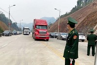 Việt Nam - Trung Quốc đạt thỏa thuận khôi phục thời gian làm thủ tục thông quan tại cửa khẩu Tân Thanh