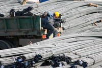 Gần 160 vụ kiện phòng vệ thương mại với hàng Việt, sắt thép “dính” nhiều nhất