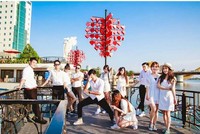 Dù còn rất nhiều khó khăn trước mắt, nhưng ngành du lịch và cộng đồng doanh nghiệp tại Đà Nẵng đang gấp rút chuẩn bị các kịch bản tái khởi động và phục hồi bám sát với tình hình kiểm soát dịch bệnh trong và ngoài nước.