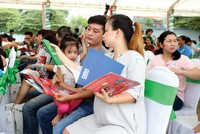 Nhiều chủ đầu tư tung ra các chính sách hỗ trợ lớn cho khách hàng để kích hoạt lại thị trường. Ảnh: Lê Toàn