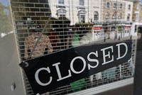 Có đến 6,6% doanh nghiệp bán lẻ của Mỹ được khảo sát cho biết họ không dám nghĩ tới chuyện hồi phục hoàn toàn. Ảnh: AFP