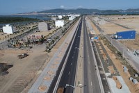 uyến quốc lộ 19 đi vào hoạt động tạo điều kiện cho Bình Định "rộng cửa" kết nối liên vùng