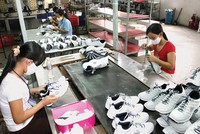 “Cửa” nào cho giày dép Việt Nam sang Mỹ trong năm 2020?