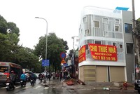 Im lìm mặt bằng cho thuê