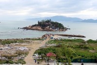 Mới đât tỉnh Khánh Hoà thu hồi dự án Công viên Văn hoá giải trí - thể thao Nha Trang Sao  tại đường Phạm Văn Đồng vì liên tục chậm tiến độ, lấn vịnh Nha Trang. Đây là một trong những động thái lập lại trận tự về những dự án kém năng lực, để tạo môi trường sạch thu hút đầu tư