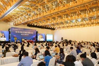 Cổ đông than nhiều năm không có cổ tức, lãnh đạo nhà băng vẫn nhận thù lao tiền tỷ