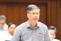 Đại biểu Nguyễn Sỹ Cương (Ninh Thuận) phát biểu tại hội trường.