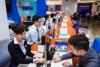 Để có thể vực dậy những ngân hàng yếu kém, cần có sự tham gia của cổ đông ngoại. Ảnh: S.T