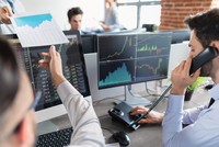 Nếu Fed chạm giới hạn vung tiền, thị trường chứng khoán sẽ ra sao?