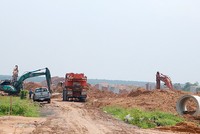 Tỉnh Đồng Nai đang dồn lực thi công khu tái định cư Lộc An - Bình Sơn để bố trí tái định cư , giải phóng mặt bằng Cảng hàng không quốc tế Long Thành.