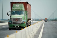 Tuyến đường bộ nối đường cao tốc Hà Nội - Hải Phòng với cao tốc Cầu Giẽ - Ninh Bình có chiều dài 47,7 km, quy mô 2 làn xe đi qua địa phận 2 tỉnh Hưng Yên và Hà Nam được hoàn thành đưa vào khai thác năm 2019.
