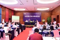 ĐHCĐ Nhựa Pha Lê (PLP): Tăng vốn gấp 2,4 lần, lô hàng gạch SPC xuất sang Mỹ đã rời cảng