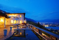 Xu hướng bắt tay cùng khối ngoại đang nở rộ với các chủ đầu tư khách sạn, khu nghỉ dưỡng. Ảnh: Shutterstock.