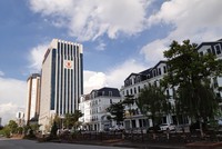 Thị trường địa ốc những tháng đầu năm 2020 khá trầm lắng. Ảnh: Thành Nguyễn.