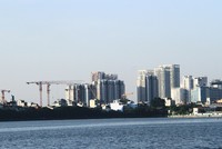 Các công trình vẫn đang tiếp tục được mọc thêm.