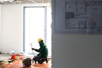 VACC đề nghị các dự án ở giai đoạn hoàn thiện cuối để bàn giao không nằm trong vùng dịch trọng điểm thì vẫn cho phép tiếp tục triển khai. Ảnh: Thành Nguyễn.