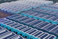 Điện mặt trời mái nhà đang rất được các nhà đầu tư quan tâm. Ảnh: Thành Nguyễn.