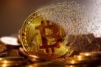 Giá Bitcoin đã giảm mạnh từ đầu năm đến nay. Ảnh: Internet.