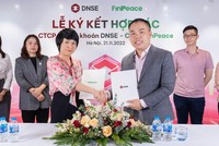 Lễ ký kết hợp tác giữa Chứng khoán DNSE và FinPeace.