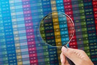 Khối ngoại vẫn săn tìm "hàng tốt" để mua vào sau các phiên điều chỉnh. Ảnh: Shutterstock.