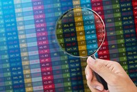 Vắng bóng doanh nghiệp niêm yết mới khiến thị trường chưa có nhiều nguồn hàng phong phú. Ảnh: Shutterstock.