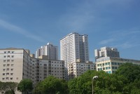 Giá nhà đang tăng chóng mặt. Ảnh: Bình Minh.