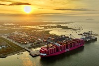 Ngành logistics Việt Nam đang đứng trước cơ hội chuyển đổi mạnh mẽ và có thể tham khảo các bài học thành công từ những quốc gia trong khu vực. 