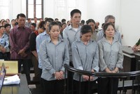 Đường dây “cát tặc” Huyền Hậu và Hải Yến của 2 quý bà lĩnh án