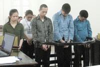 Nữ thủ quỹ “thụt két” Ngân hàng ACB lĩnh 20 năm tù