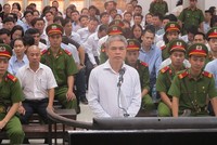 Bị cáo Nguyễn Xuân Sơn, nguyên Tổng giám đốc Oceanbank bị cáo buộc tham ô hơn 49 tỷ đồng