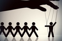 Cựu nữ Giám đốc chi nhánh Hà Nội (CTCK DAS) thao túng giá cổ phiếu CDO như thế nào?