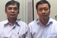 Ông Nghĩa (trái) và Huy khi bị bắt giữ.