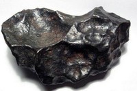 Vụ lừa bán thiên thạch trăm tỷ, người bị hại đòi tiền