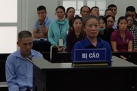 Hà Nội: Cán bộ ngân hàng giúp khách hàng lập hồ sơ khống chiếm đoạt tiền của ngân hàng