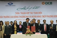 OCB và trường cao đẳng thưởng mại ký hợp tác toàn diện