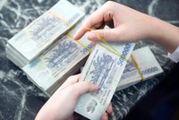 Công ty tài chính đua nhau báo lỗ, giảm lãi