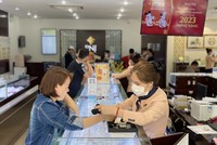 PNJ báo lãi 859 tỷ đồng trong 4 tháng đầu năm