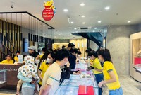 Nhiều người thay đổi phương thức mua vàng ngày Vía Thần tài