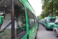 Mai Linh dự định thay thế taxi truyền thống bằng xe ô tô chạy điện của hãng Renault. Ảnh: Đ.T