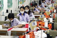 Cơ hội gia tăng xuất khẩu hàng dệt may sang Hàn Quốc là rất khả quan khi VKFTA đã chính thức có hiệu lực