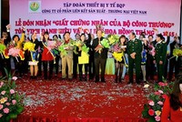 Một buổi lễ hoành tráng của Liên kết Việt