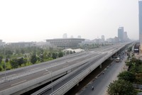 Đường vành đai 3 Thành phố Hà Nội có tổng chiều dài khoảng 8.912m, bao gồm 385m đường dẫn và 8.527m cầu cạn đã được đưa vào sử dụng