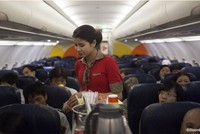 Số lượng người Việt đi máy bay ngày càng gia tăng. (Ảnh: Bloomberg)